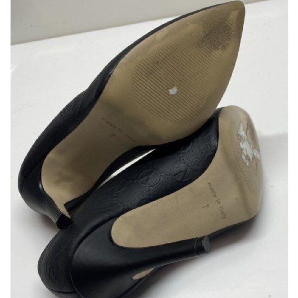 Mario Valentino Black Embossed Leather Pointed-Toe Pumps | Size 7 | Authentic - Picture 3 of 6